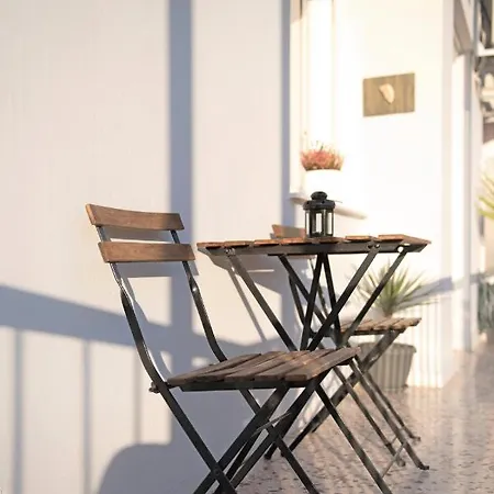 Διαμέρισμα Spacious 82 M2 Two Bedroom Classy Near Center