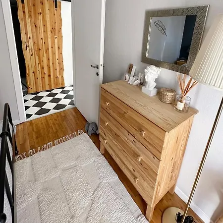 Spacious 82 M2 Two Bedroom Classy Near Center
